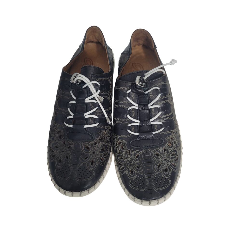 Biza Petra Women's Black Intricate Laser Cut Floral Shoes Size 39(8)  72226-2961